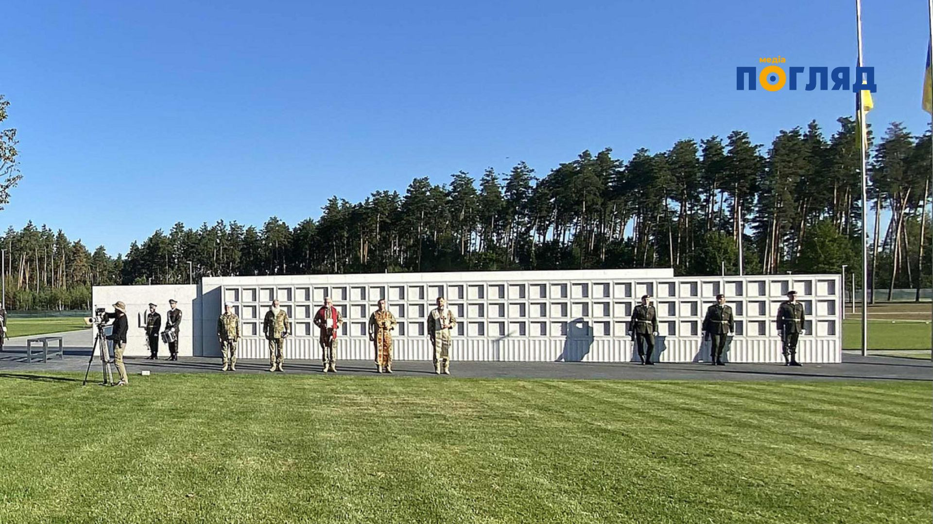 Відбулася перша церемонія поховання українських воїнів на Національному військовому меморіальному кладовищі (ФОТО) - зображення